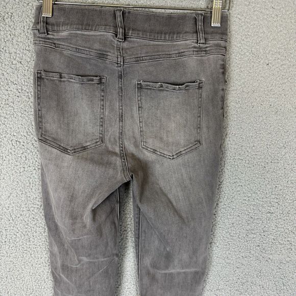 SPANX Jeans Womens S Gray Distressed Denim Pull On Skinny Raw Hem - Picture 4 of 9